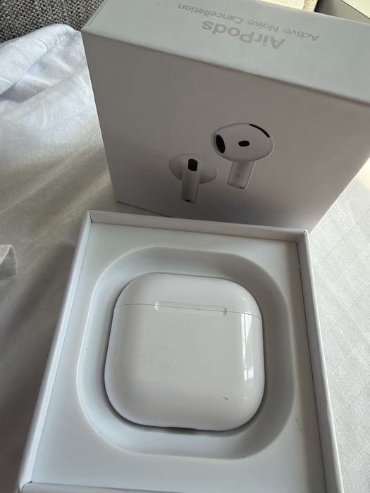 Apple Airpods 4 ANC