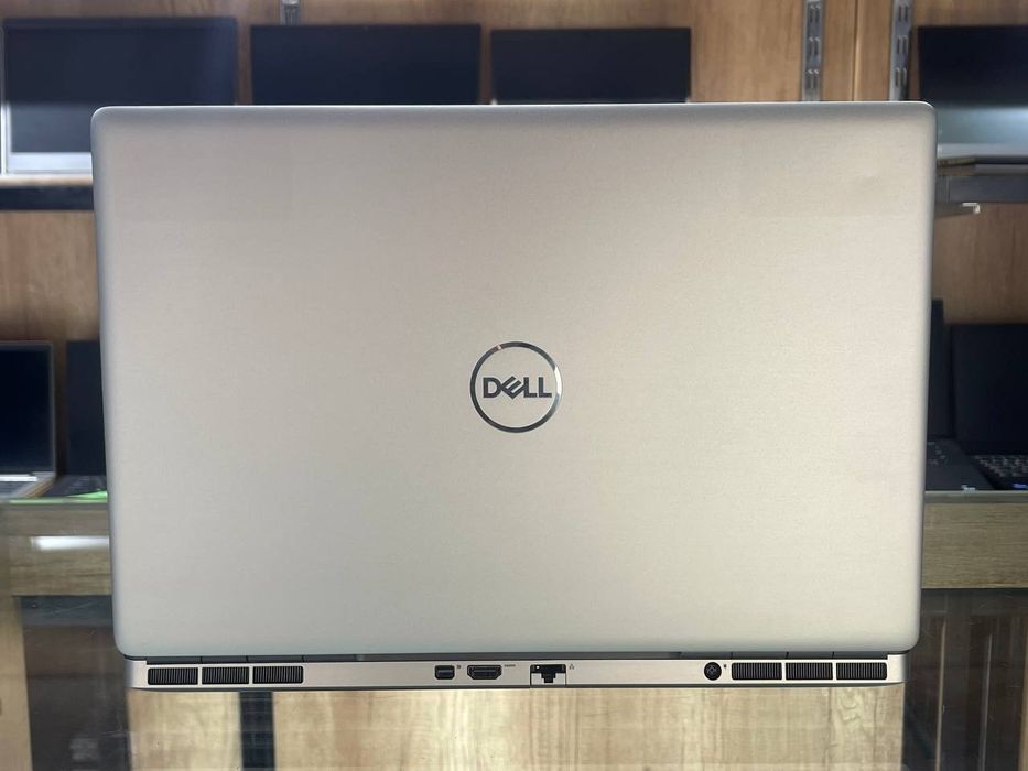 DELL Precision 7550 Core i7 Workstation