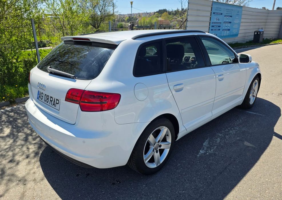 AUDI A3 Sportback 2012 — imagine 4