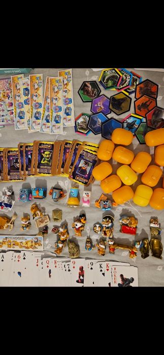 Colectii ou kinder diverss cartonase