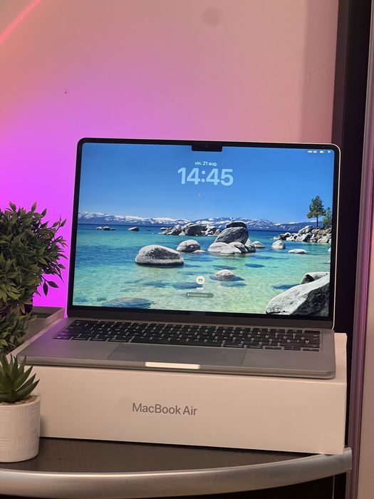 Macbook AIR 13.6” M4 garantie 2028 iStyle