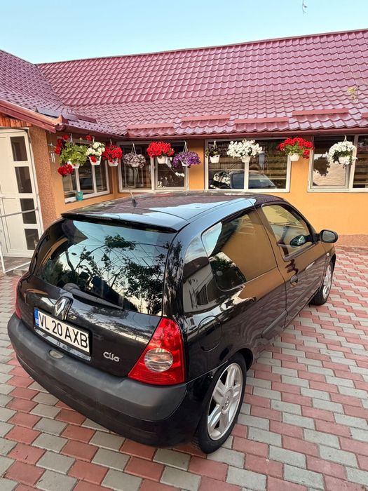 RENAULT Clio 2004 — imagine 4