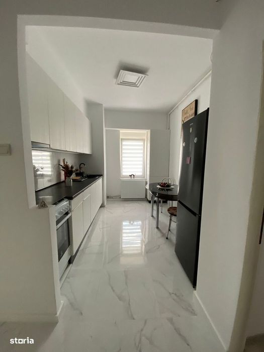 Apartament de inchiriat 2 camere ,50 , mp zona centrala Bd.21 Decembr — fotografia 1