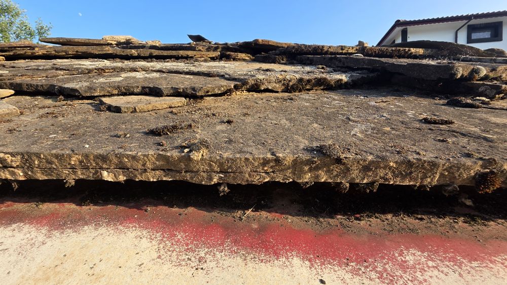 Камъни за покрив