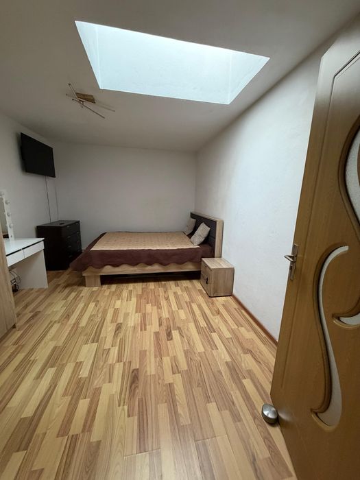 Vând apartament în centrul orașului