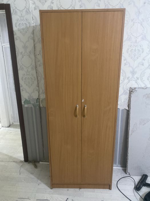 Продам шкаф в хорошем состояни