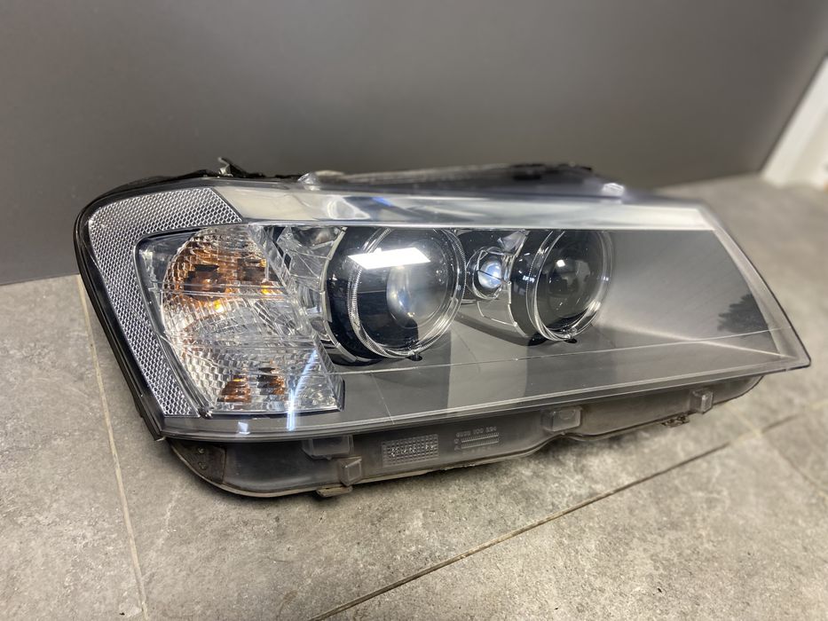 Far dreapta bi xenon adaptiv Bmw X F25 complet cu module