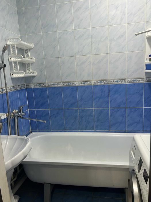 Жалға 4 бөлмелі пәтер беріледі.