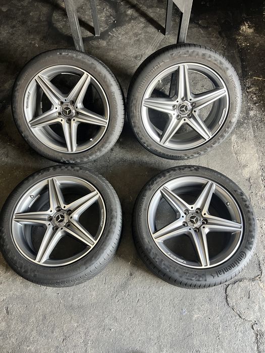 Jante Mercedes E classe AMG W213, S213, C238 + 245/45/18 Continental !