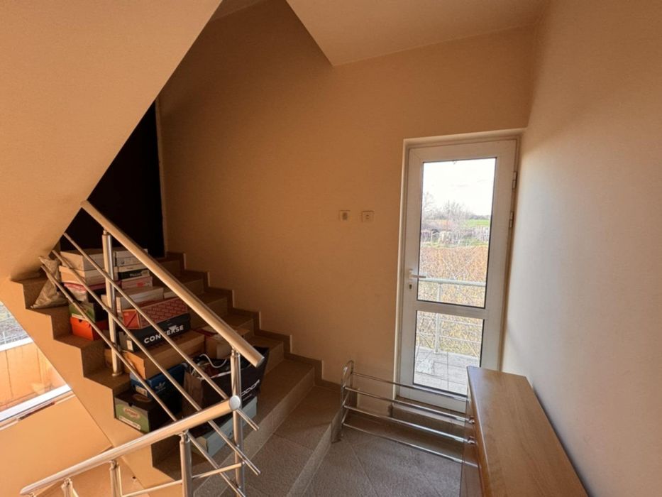 Продава се Къща в с. Първомайци, Област Велико Търново - 250 кв.м за 600 €/кв.м - Снимка #21