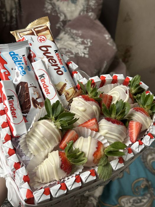 Kinder торт подарок