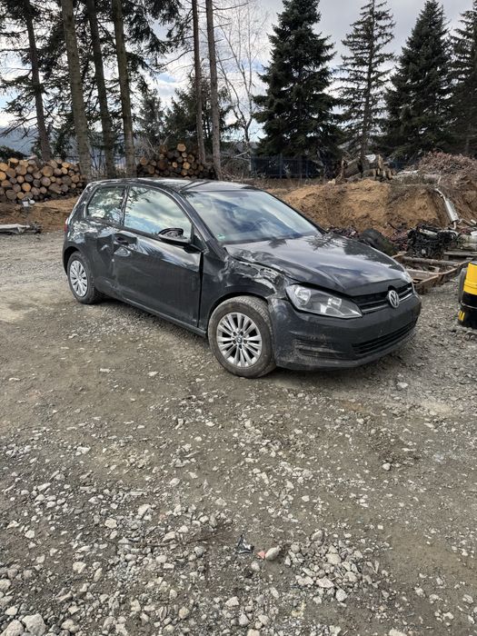 Голф 7 на части