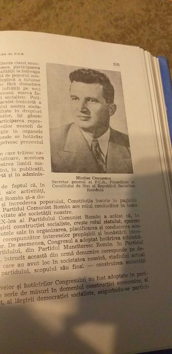 Carte excepțională "Istoria României"