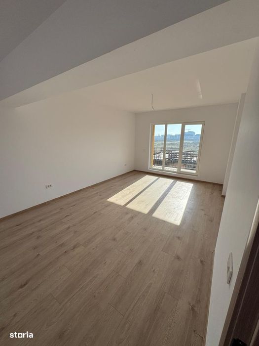 Garsoniera 54mp utili sector 3