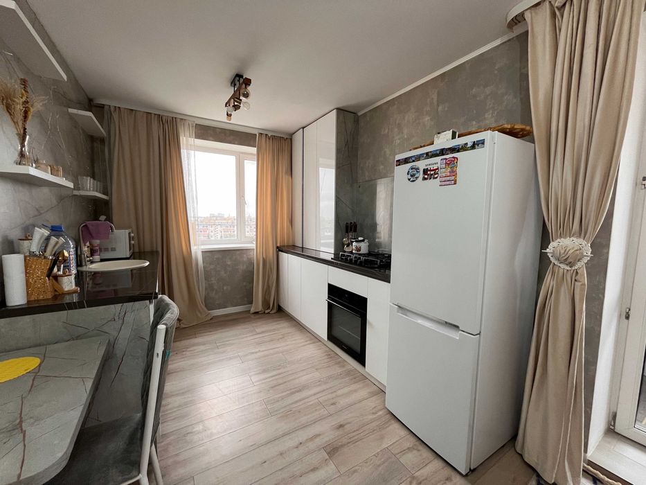 Продам 2 ком квартиру