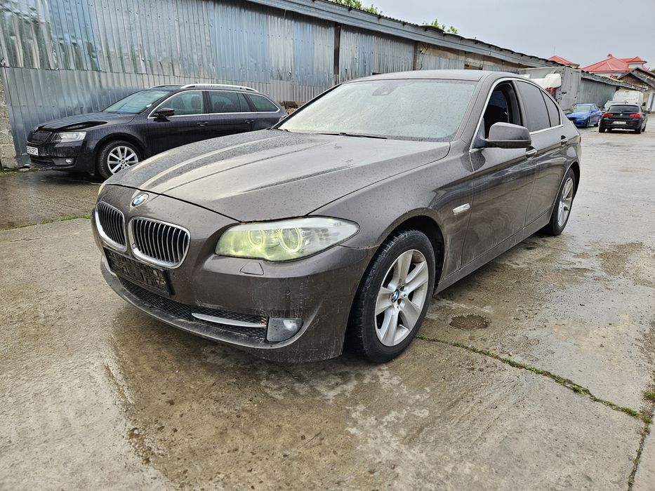 Piese auto BMW f10 530xd non-lci volan stanga