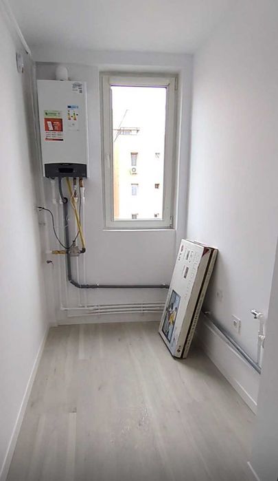 Parchet SPC 6.5 mm Keramyth Avante Collection (Alb) - 8.3 mp