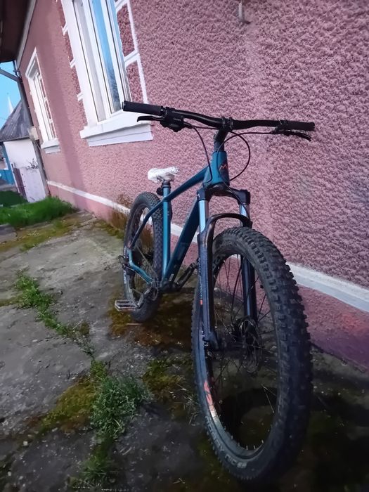 Bicicleta cu mici urme de uzura