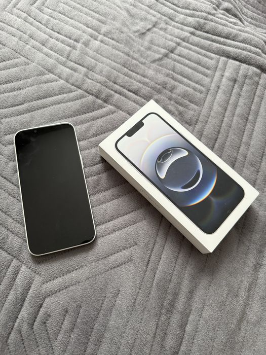 Iphone 16e белый