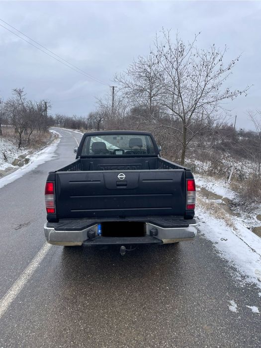 Nissan navara 2.5