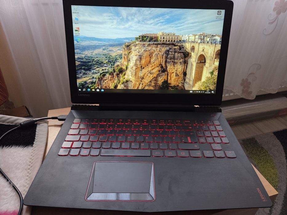 Laptop gaming lenovo