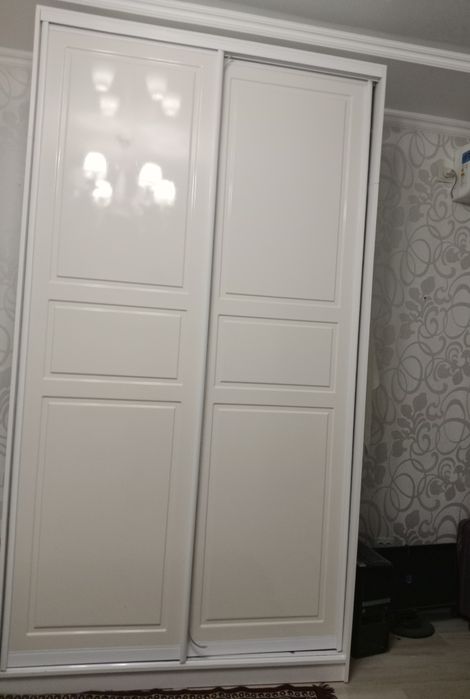 Шкаф купе. белое