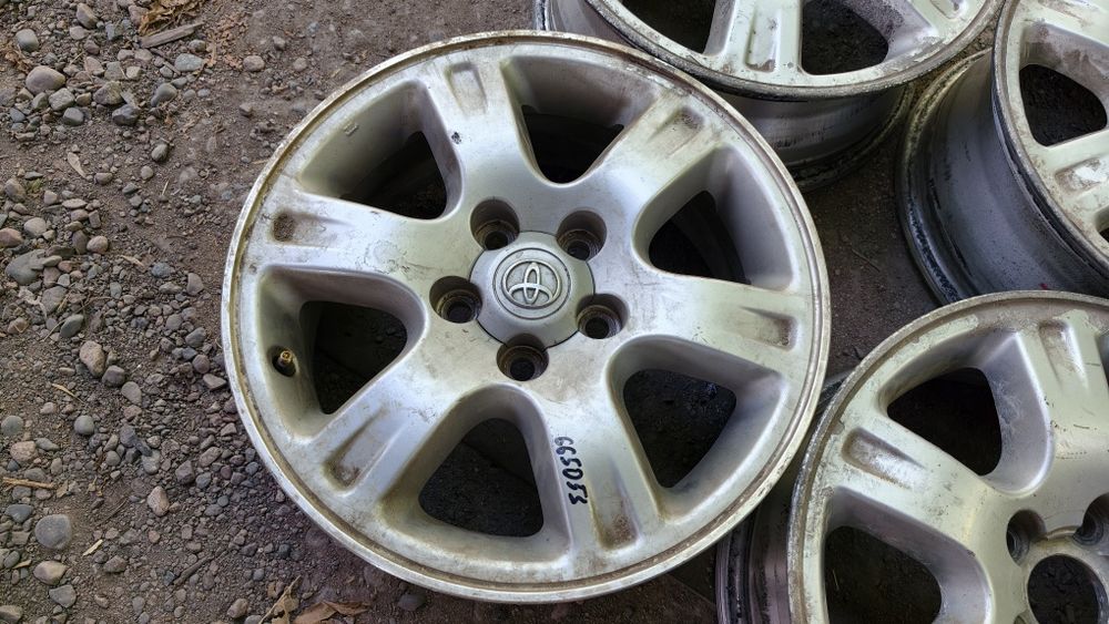 Оригинальные диски R16. Toyota Highlander