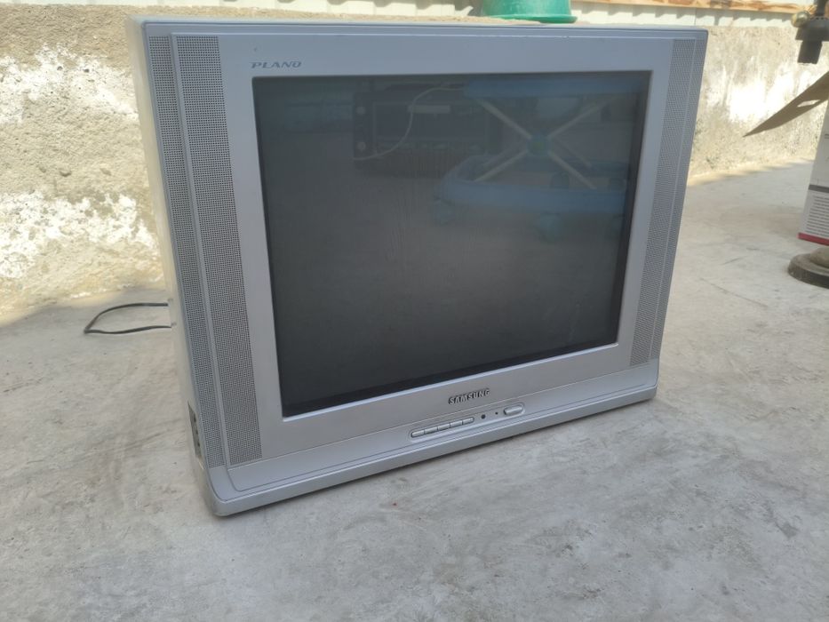 Телевизор Самсунг