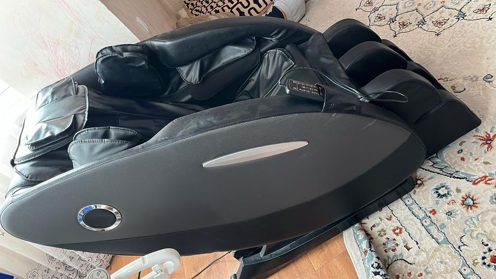 Массажное кресло