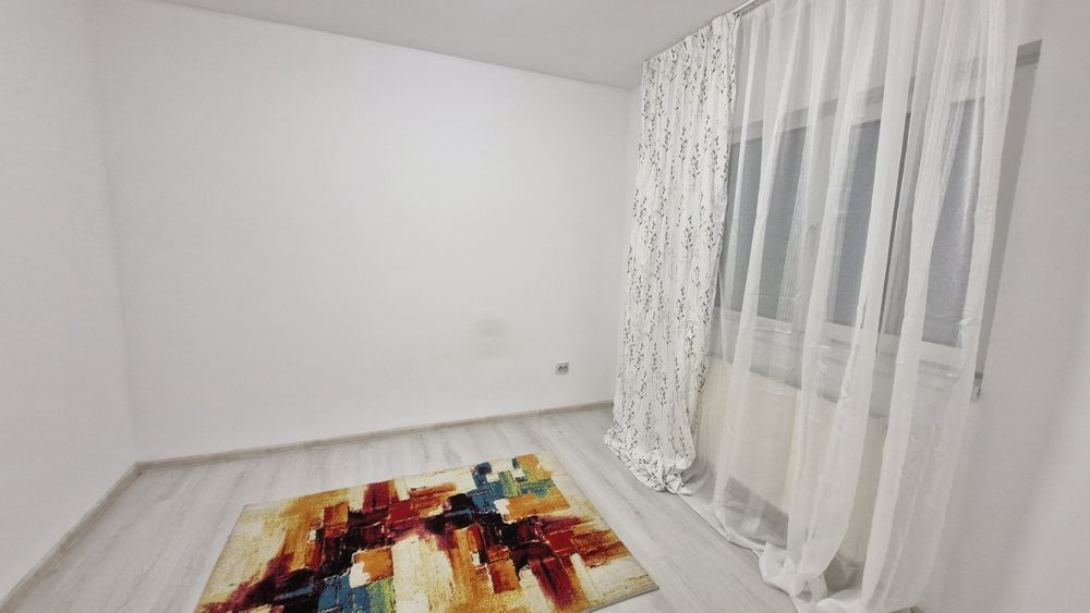 Inchiriez casa in Bucium