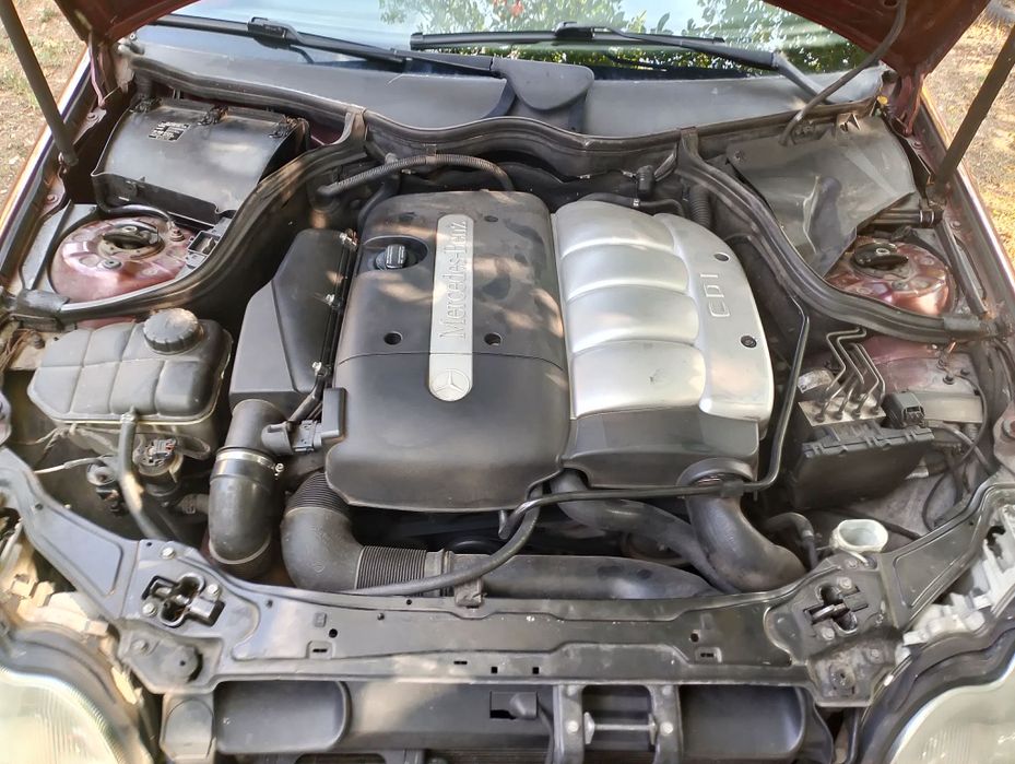 Mercedes Benz C220