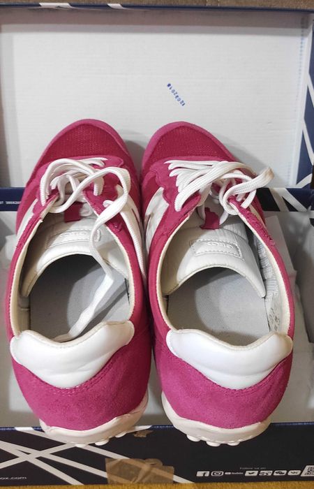 Pantofi dama Geox, roz, marime 41, din piele și material textil, noi