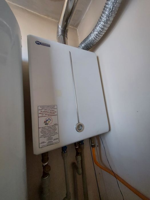 Газовый котёл бу.