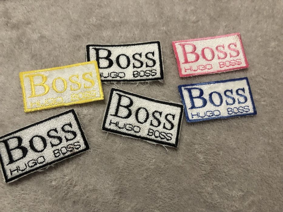 Patch-uri diverse/broderii (Adidas, Levi’s, Nike, Bella Ciao, Tommy H)