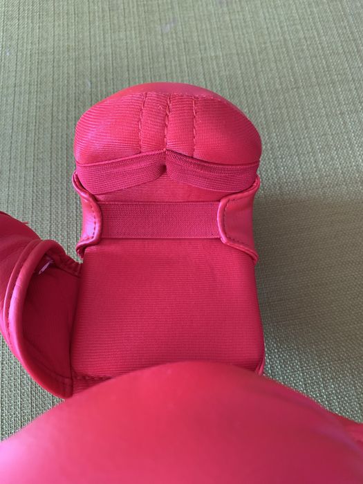 Manusi de protectie Kumite - Mitene Karate (rosii) M si L