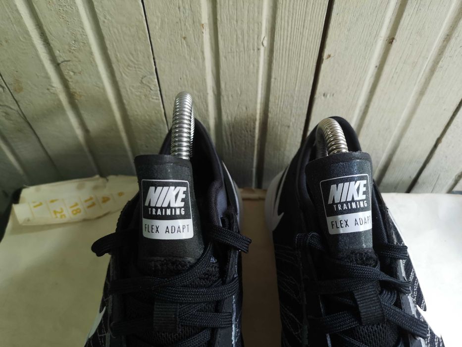 ''Nike Flex Adapt TR ''оригинални маратонки 37.5 номер