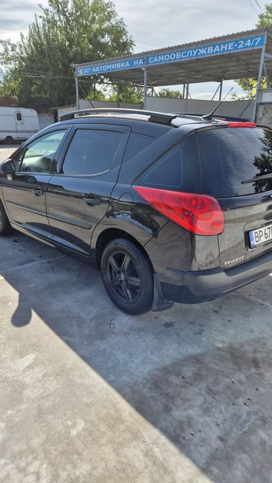 Пежо 207 SW 1.4 бензин