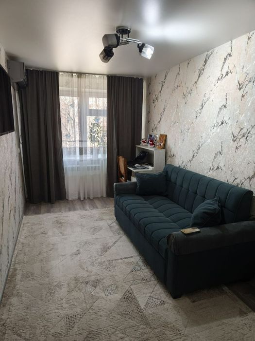 Квартира продаётся Чиланзар Г9А 2в3/5/5 меб тех балкон 2*6 жахон тилла