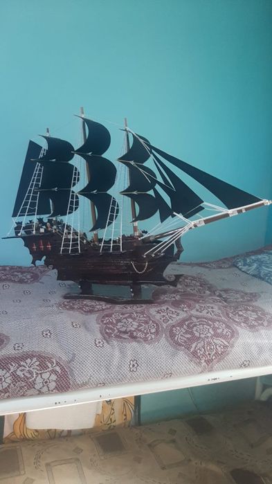 Корабль ручной работы