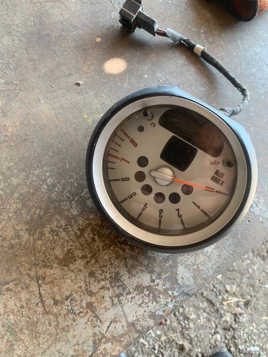 оборотомер Mini Cooper r56