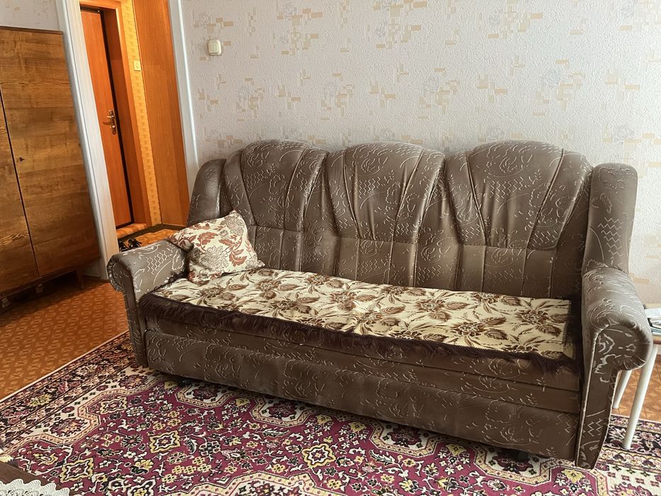 Поодам машинку автомат , холодильник