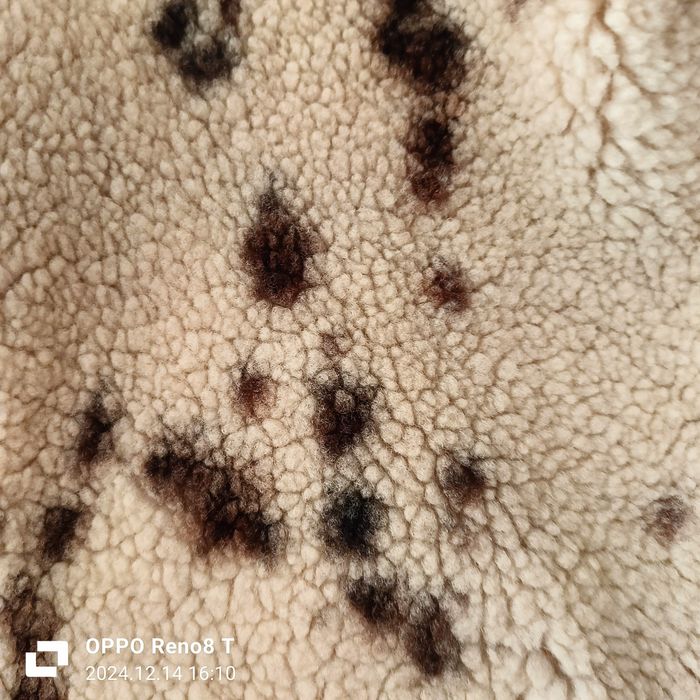 Куртки с цигецковой подстежкой.