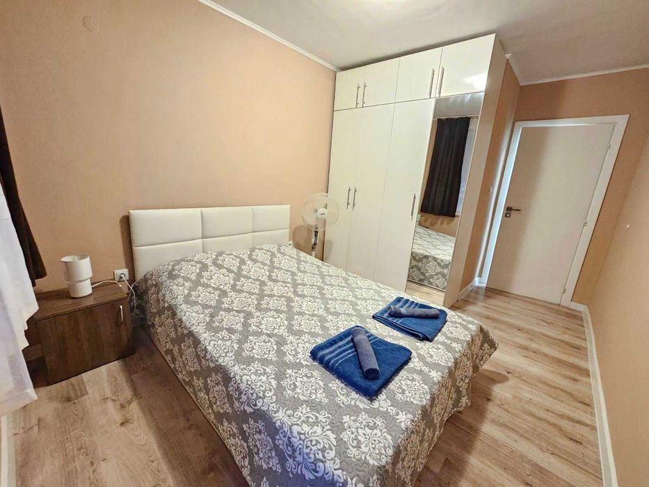 Тристаен, обзаведен апартамент, Гръцка махала, гр.Варна