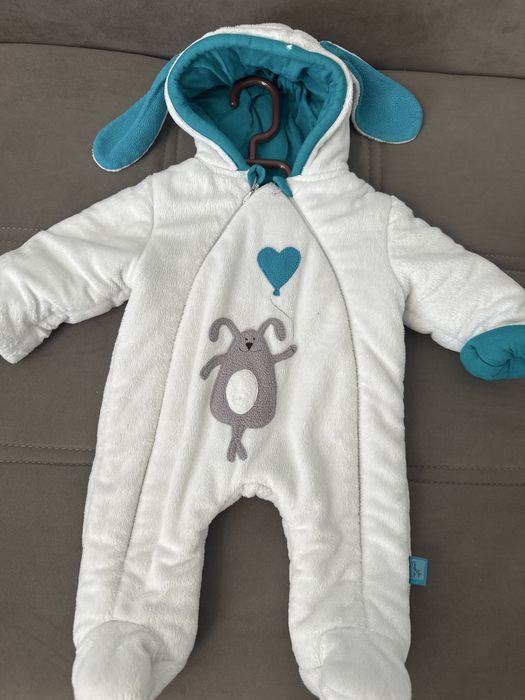 Продам детские вещи