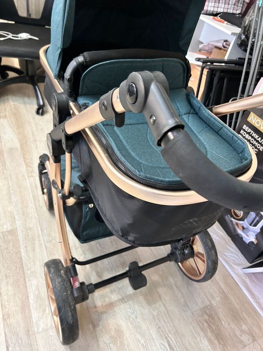 Каляска детская в хорошем состоянии