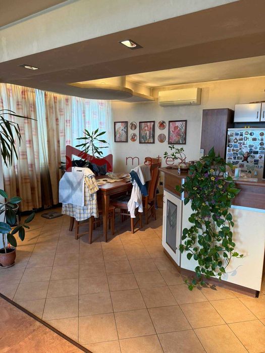 Продава се Тристаен апартамент в Варна, Чайка - 125 кв.м за 3920 €/кв.м - Снимка #4