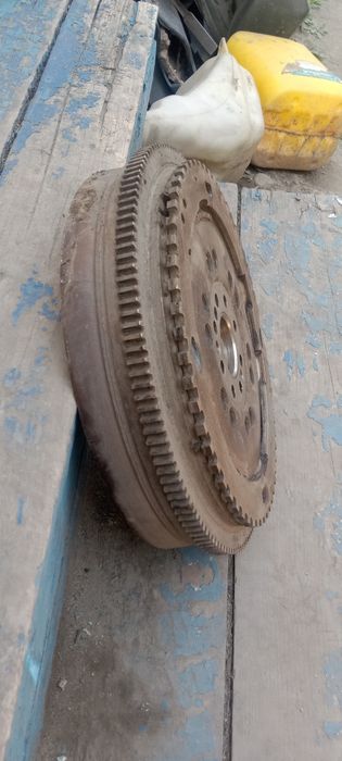 Маховик Мерседес 111 ДВС .2.0