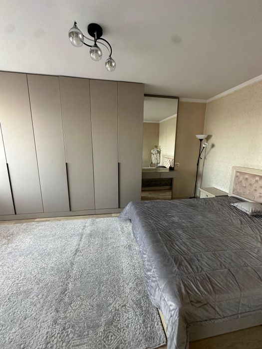 Сдам 2х ком квартиру