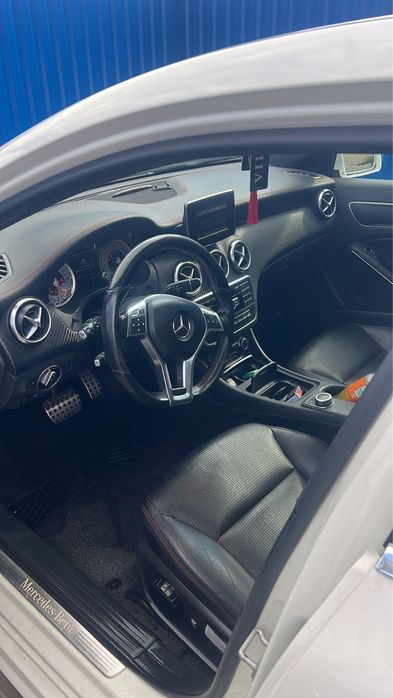 MERCEDES-BENZ A-Class 2013 — imagine 3