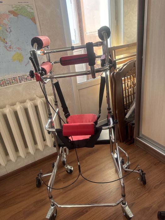 Ходунок для реабилитации